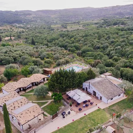 Pantalica Ranch Agriturismo Siciliano *
